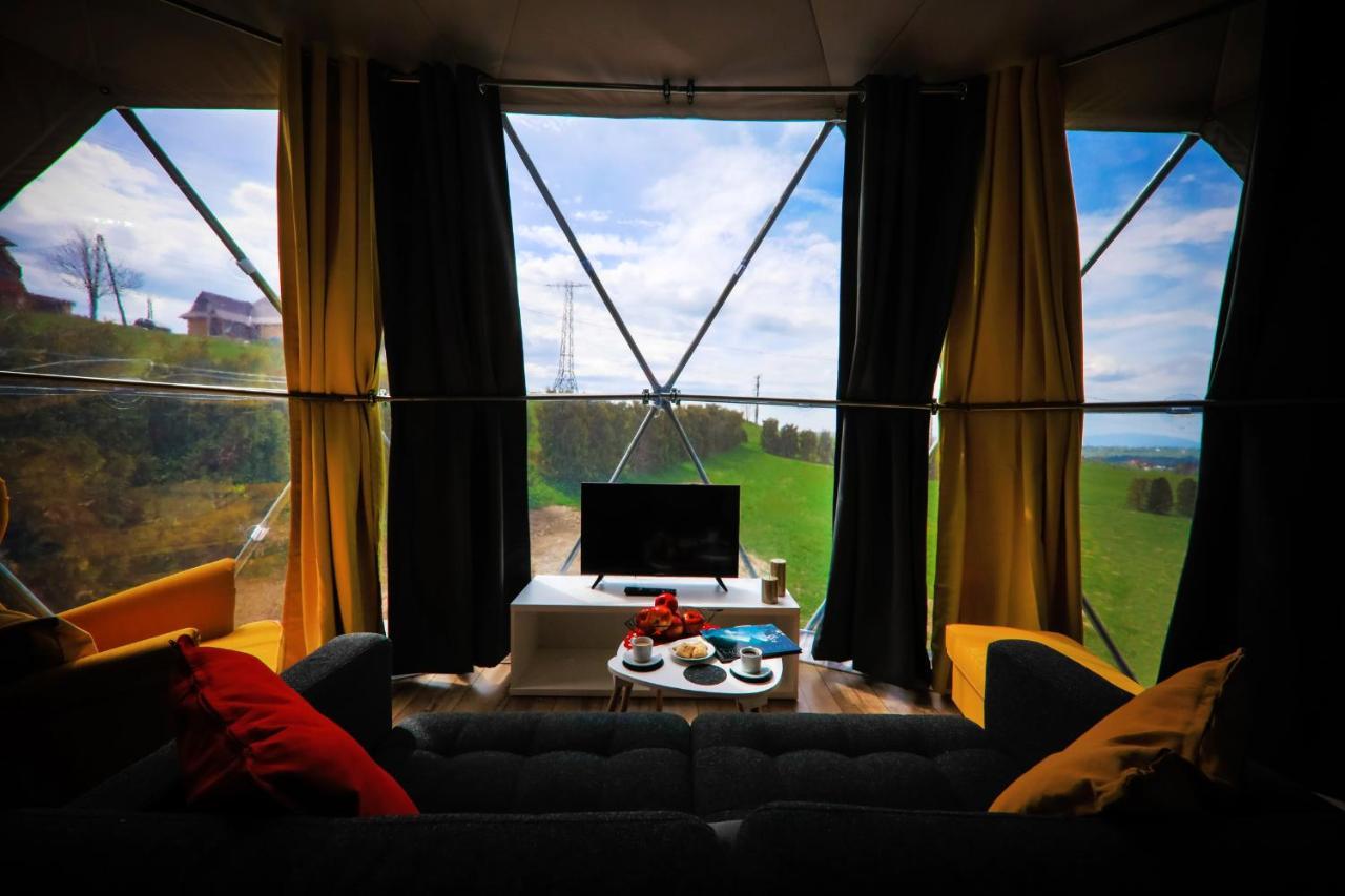 Bed and Breakfast Glamping Gliczarow Klapnioki Leśnica Esterno foto