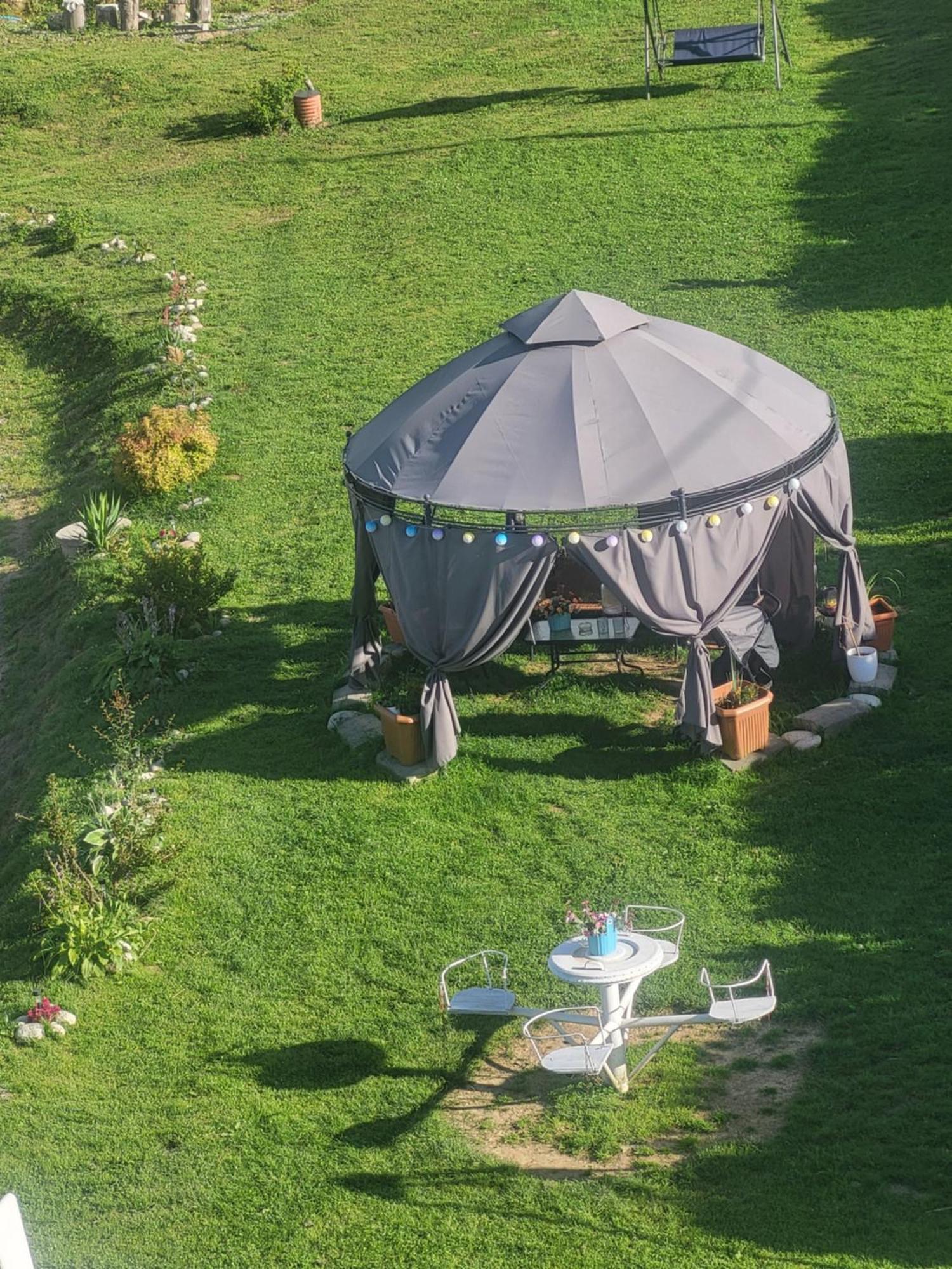 Bed and Breakfast Glamping Gliczarow Klapnioki Leśnica Esterno foto